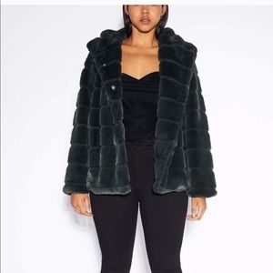 APPARIS Goldie faux fur jacket
